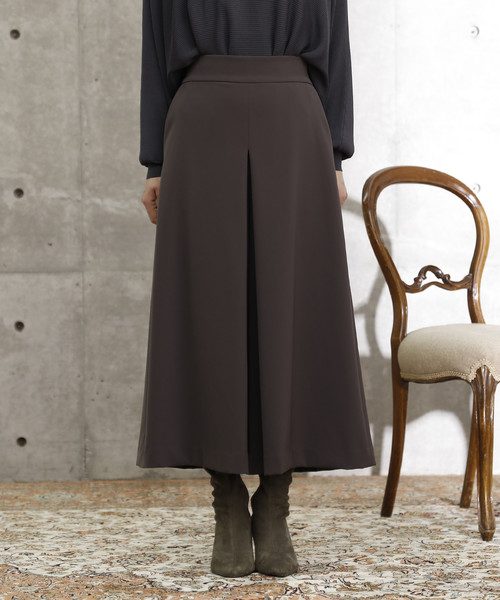 Tiara（ティアラ）の「ステファニーフロントタックワイドパンツ（その他パンツ・レディース・ブラック/グレー/ボルドー/テラコッタ・S/M/L）」の5枚目の写真