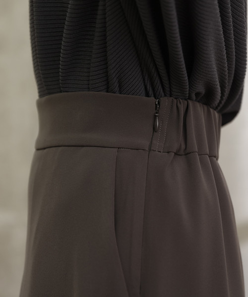 Tiara（ティアラ）の「ステファニーフロントタックワイドパンツ（その他パンツ・レディース・ブラック/グレー/ボルドー/テラコッタ・S/M/L）」の8枚目の写真