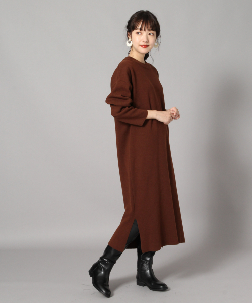 LOWRYS FARM（ローリーズファーム）の「１２Ｇミラノリブワンピ　849367（ワンピース・レディース・ブラック/ベージュ/ブラウン/グリーン/パープル/モカ/イエロー・FREE）」の3枚目の写真