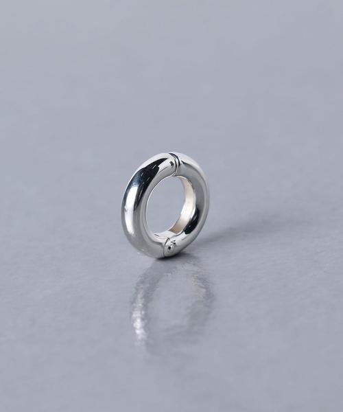 UNITED ARROWS（ユナイテッドアローズ）の「UWSC HOOP SPRING SLV イヤリング S（イヤリング・レディース・シルバー・FREE）」の4枚目の写真