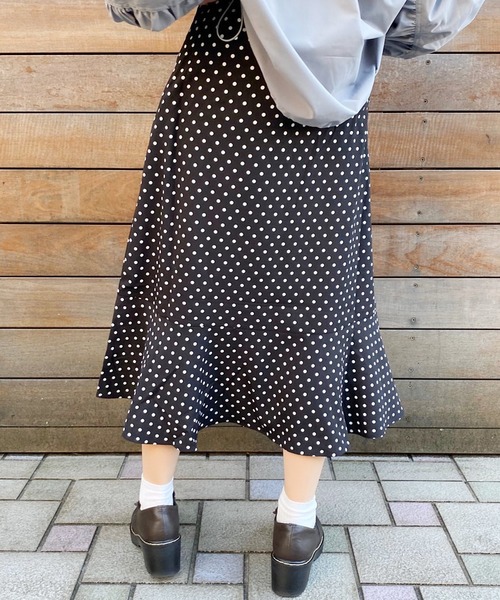 apres jour（アプレジュール）の「ドットフリルデザインスカート【ZOZOTOWN限定アイテム】（スカート・レディース・アイボリー/ブラック/モカ・フリー）」の10枚目の写真