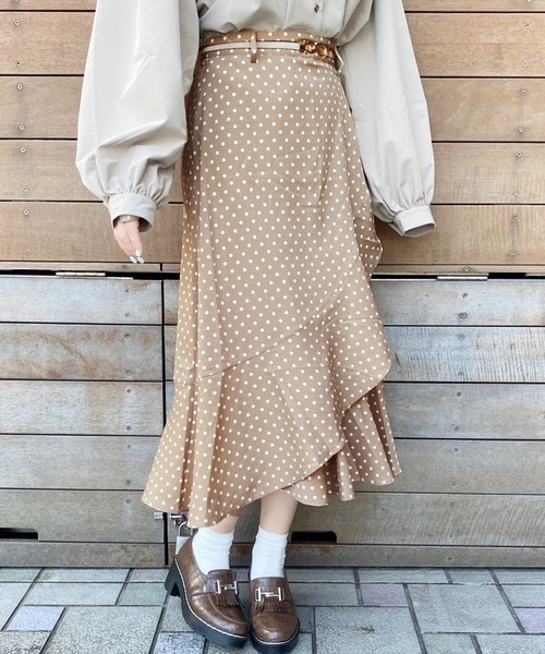 apres jour（アプレジュール）の「ドットフリルデザインスカート【ZOZOTOWN限定アイテム】（スカート・レディース・アイボリー/ブラック/モカ・フリー）」の5枚目の写真