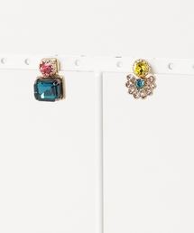 【Shirmie】アシンメントリーデザインチェコビーズピアス