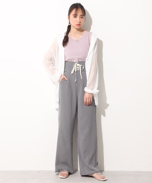 one after another NICE CLAUP(ワンアフターアナザーナイスクラップ)の「フラワーレースタンク(タンクトップ・レディース・ブラック/オフホワイト/パープル/ベージュ・FREE)」の10枚目の写真
