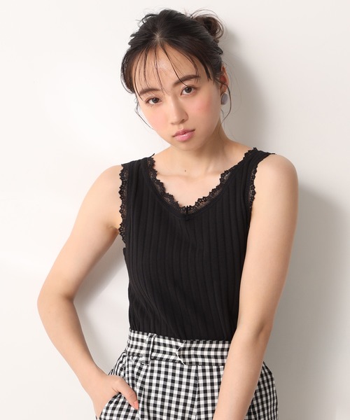 one after another NICE CLAUP(ワンアフターアナザーナイスクラップ)の「フラワーレースタンク(タンクトップ・レディース・ブラック/オフホワイト/パープル/ベージュ・FREE)」の18枚目の写真
