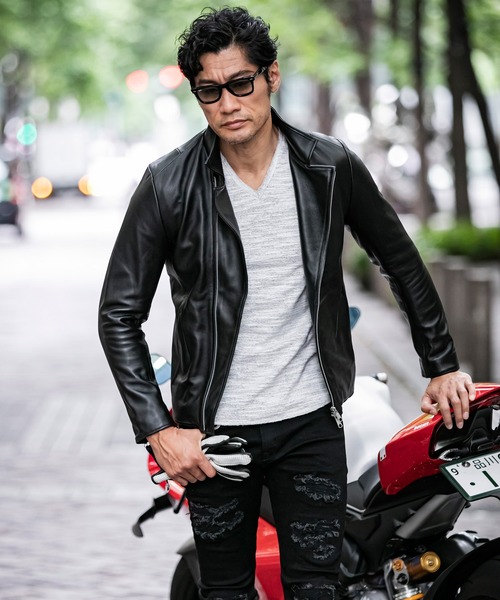 Buffalo Bobs（バッファローボブズ）の「ZENON(ゼノン)シープレザー