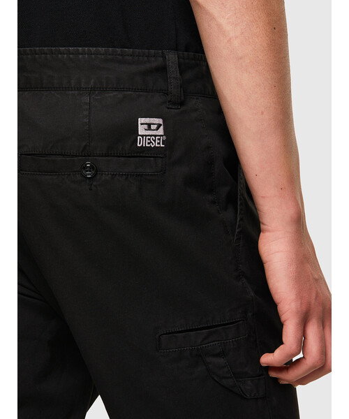 DIESEL（ディーゼル）の「メンズ パンツ ワークパンツ チノ ハンマーループ ロゴ エンブロイダリー（チノパンツ）」 WEAR