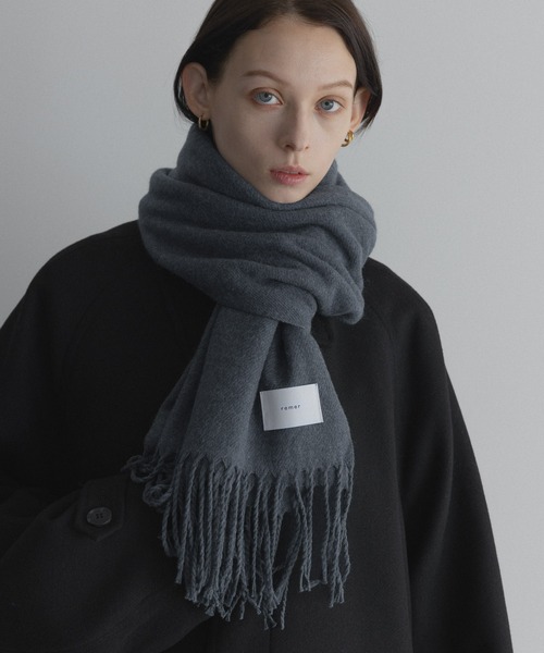 remer（リメール）の「basic loose muffler / ベーシックルーズマフラー（マフラー・メンズ・ネイビー/グレー/モカ/チャコールグレー/ナチュラル/テラコッタ/杢グレー/マスタード/ブルー/グレイッシュベージュ/グリーン・FREE）」の16枚目の写真