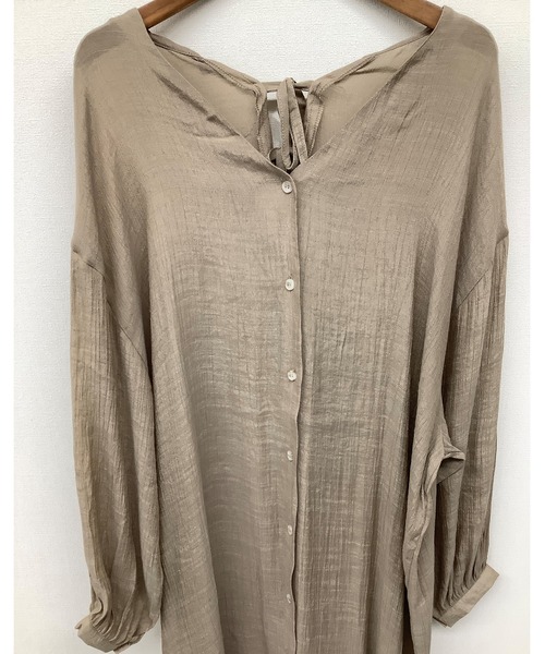 ulu（ウル）の「3way slavsheer back ribbon dress（ワンピース・レディース・ベージュ/ブラック・FREE）」の11枚目の写真