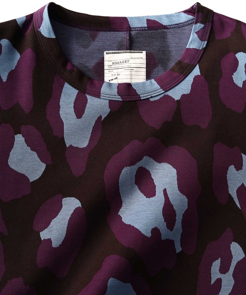 SHAREEF（シャリーフ）の「LEOPARD JQ BIG-T（Tシャツ/カットソー・メンズ・レッド/グレー/ブラック・1/3/2）」の4枚目の写真