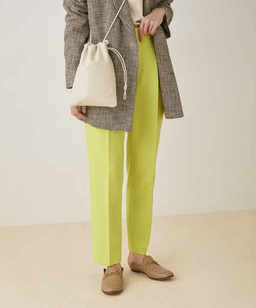 ADAM ET ROPE'（アダムエロペ）の「＜洗える＞スリムスラックス（スラックス・レディース・サックスブルー/ライトグリーン/オレンジ系その他・38/36/34）」の2枚目の写真