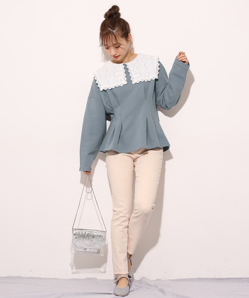one after another NICE CLAUP(ワンアフターアナザーナイスクラップ)の「レース襟スウエット(Tシャツ/カットソー・レディース・アイボリー/ブラック/ブルー・FREE)」の8枚目の写真