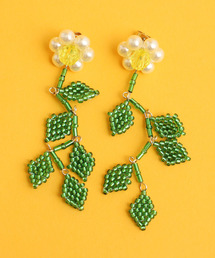 didizizi | パールとビーズのお花　ピアス/イヤリング(ピアス（両耳用）)