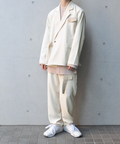 NILWAY（ニルウェイ）の「イージーケアツイル配色切替タイロッケンジャケット（テーラードジャケット・メンズ・ホワイト系/ブラック系・SMALL/MEDIUM/LARGE）」の12枚目の写真