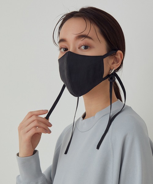 ADAM ET ROPE'（アダムエロペ）の「【WEB限定】シルクフォルムリボンマスク（その他・レディース・ブラック/ベージュ/ピンク/キャメル・FREE）」の2枚目の写真