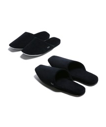【関税込み】BY FAR ブラック Larry スリッパ Black Larry Slippers by BY FAR on Sale