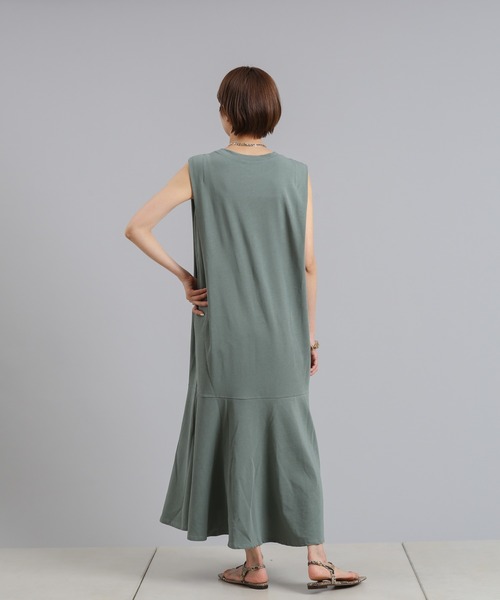 DouDou(ドゥドゥ)の「肩タック切替ワンピース(ワンピース・レディース・ブラック/グリーン/アイボリー・FREE)」の8枚目の写真