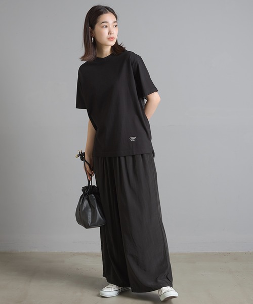 OMNES（オムネス）の「ユニセックス バイオ加工 綿100％プリント半袖Tシャツ（Tシャツ/カットソー・レディース・ホワイト/ブラック/イエロー/ピンクベージュ/チャコール・SMALL/MEDIUM/LARGE/X-LARGE）」の11枚目の写真