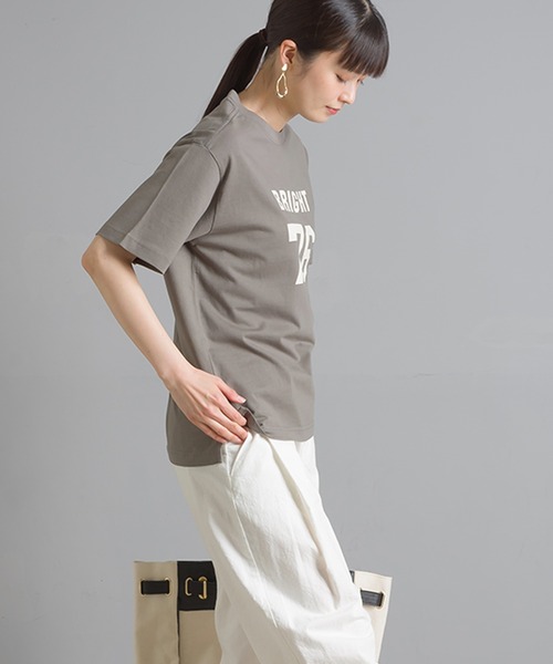 OMNES（オムネス）の「ユニセックス バイオ加工 綿100％プリント半袖Tシャツ（Tシャツ/カットソー・レディース・ホワイト/ブラック/イエロー/ピンクベージュ/チャコール・SMALL/MEDIUM/LARGE/X-LARGE）」の7枚目の写真