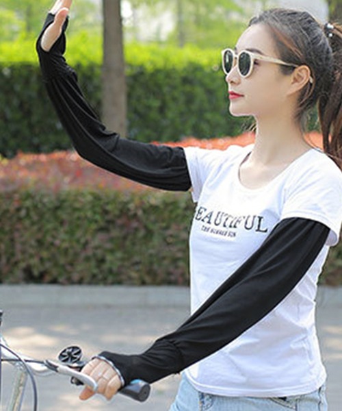 DAY CLOSET（デイ クローゼット）の「【UVカット/フィンガーホール付き】ロング丈 UVアームカバー レディース（アームカバー・レディース・ライトブルー/ライトグレー/ピンク/ミント/ブラック/スモークピンク/ライラック/ホワイト・ONE SIZE）」の10枚目の写真