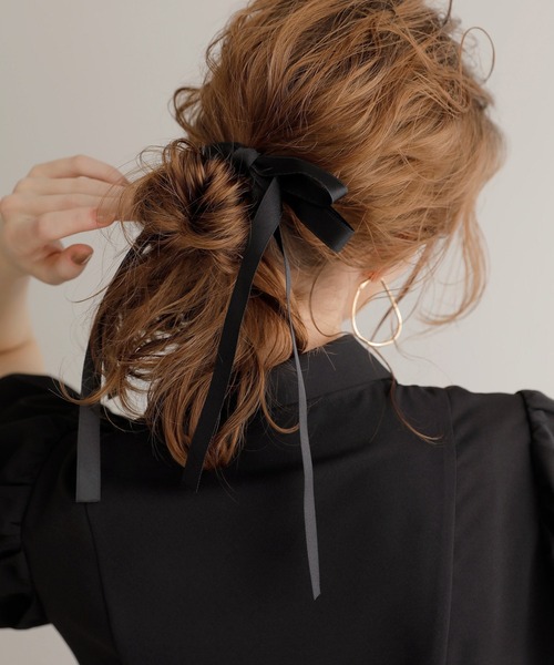 MIELI INVARIANT（ミエリインヴァリアント）の「Ribbon Tape Hair Rubber（ヘアゴム・レディース・ブラック/アイボリー・FREE）」の19枚目の写真