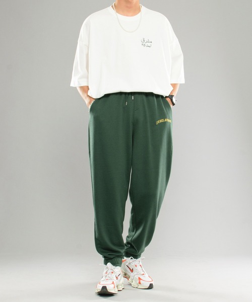 kutir(クティール)の「カレッジ刺繍ロゴスウェットパンツ(その他パンツ・メンズ・ライトグレー/グリーン・SMALL/MEDIUM/LARGE)」の11枚目の写真