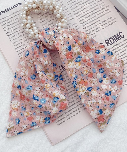 florist（フローリスト）の「トレンド透け感リボン×ホワイトパールヘアゴム（ヘアゴム・レディース・ホワイト系その他2/ピンク系その他2/ライトブラウン/ブラック系その他2/ホワイト系その他3/ライトブルー/ピンク系その他3/ブラック系その他3/ブラック系その他4/ホワイト系その他4/ブラック系その他5/ブラック系その他6・FREE）」の12枚目の写真