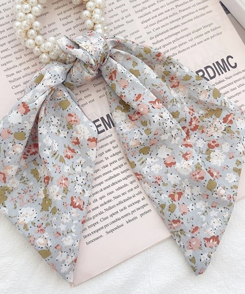 florist（フローリスト）の「トレンド透け感リボン×ホワイトパールヘアゴム（ヘアゴム・レディース・ホワイト系その他2/ピンク系その他2/ライトブラウン/ブラック系その他2/ホワイト系その他3/ライトブルー/ピンク系その他3/ブラック系その他3/ブラック系その他4/ホワイト系その他4/ブラック系その他5/ブラック系その他6・FREE）」の13枚目の写真