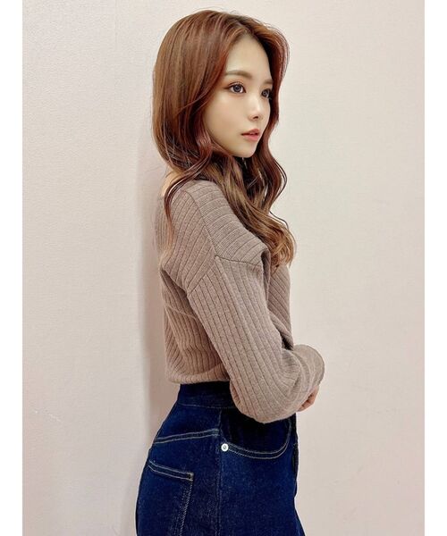 RESEXXY(リゼクシー)の「カシュクールニットトップス(ニット/セーター・レディース・ベージュ/レッド/ブラック/アイボリー・FREE)」の22枚目の写真