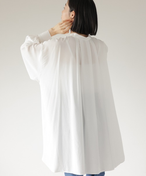 LOWRYS FARM(ローリーズファーム)の「バンドカラーチュニックシャツ 214841(シャツ/ブラウス・レディース・グレー/オフホワイト/ブルー・FREE)」の9枚目の写真