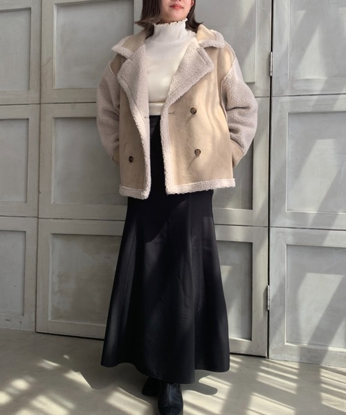 moment+（モーメントプラス）の「スウェード×ボア フェイクムートンライダースジャケット（ムートンコート・レディース・ブラック/ベージュ/ブラウン/アイボリー/ライトベージュ・M/L）」の21枚目の写真