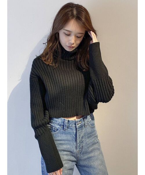 dazzlin（ダズリン）の「リブチェンジタートルニットトップス（ニット/セーター・レディース・ブラック/オフホワイト/ブルー・FREE）」の11枚目の写真