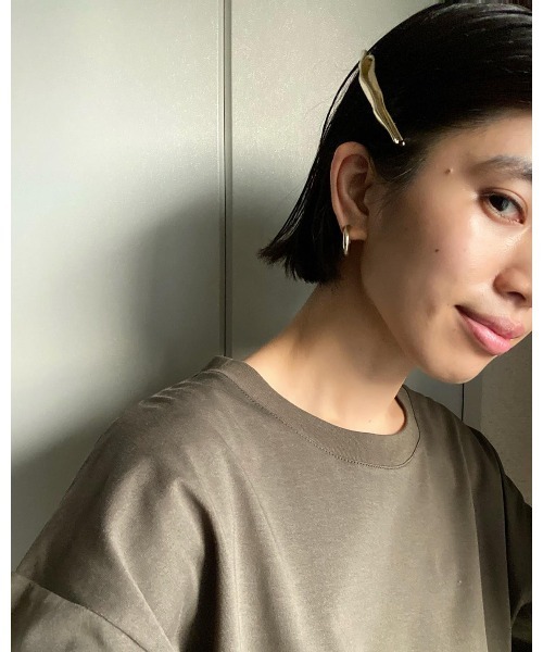 BLACK BY MOUSSY（ブラックバイマウジー）の「【WEB限定】wave valletta（ウェーブバレッタ）（バレッタ/ヘアクリップ・レディース・ゴールド/シルバー・FREE）」の20枚目の写真