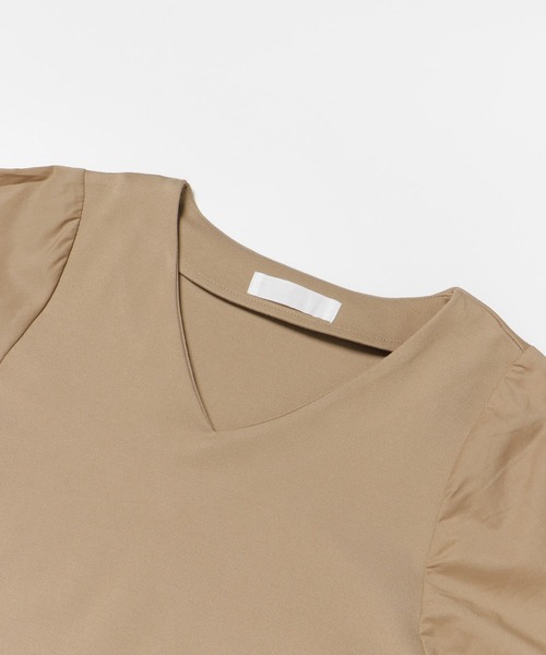 SENSE OF PLACE by URBAN RESEARCH(センスオブプレイスバイアーバンリサーチ)の「Vネックポンチワンピース(ワンピース・レディース・ベージュ/ネイビー/カーキ・ONE)」の8枚目の写真
