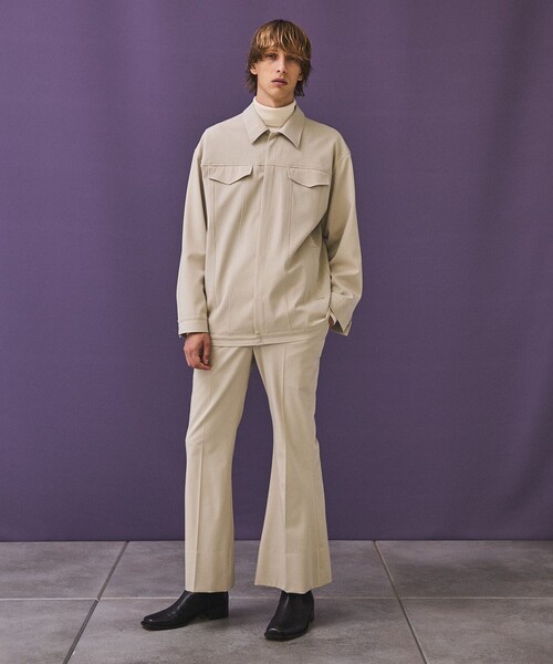 PUBLIC TOKYO（パブリックトウキョウ）の「【youth】ソリッドフレアパンツ（スラックス・メンズ・ライトベージュ/ブラック・2/1/3）」の14枚目の写真