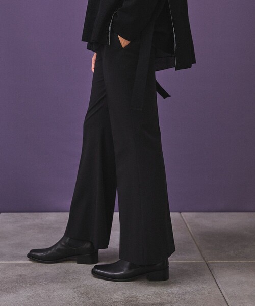 PUBLIC TOKYO（パブリックトウキョウ）の「【youth】ソリッドフレアパンツ（スラックス・メンズ・ライトベージュ/ブラック・2/1/3）」の17枚目の写真