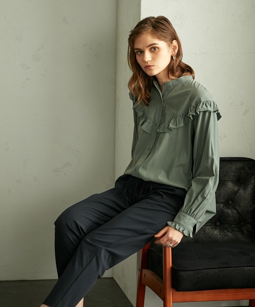 LE SOUK HOLIDAY（ルスークホリデー）の「タックテーパードパンツ（チノパンツ・レディース・ブラック/グリーン/モカ/ライトグレー/オレンジ/ネイビー・L/S/M）」の12枚目の写真