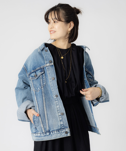Levi's（リーバイス）の「【LEVI’S】THE TRUCKER JACKET（デニムジャケット・レディース・ライトブルー/ブルー・フリー）」の10枚目の写真