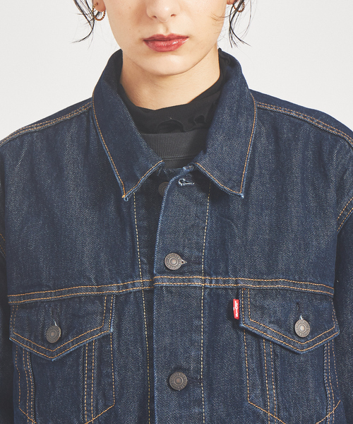 Levi's（リーバイス）の「【LEVI’S】THE TRUCKER JACKET（デニムジャケット・レディース・ライトブルー/ブルー・フリー）」の13枚目の写真