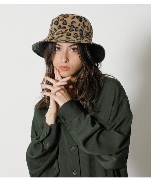 AZUL by moussy(アズールバイマウジー)の「REVERSIBLE BUCKET HAT/リバーシブルバケットハット(ハット・レディース・ブラック/ベージュ/ブラウン系その他・FREE)」の3枚目の写真
