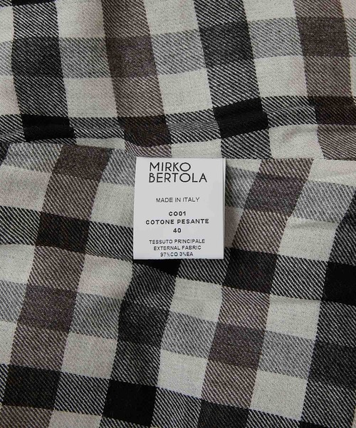 ear PAPILLONNER（イアパピヨネ）の「【MIRKO BERTOLA(ミルコ ベルトラ)】ロングトレンチコート（トレンチコート・レディース・ブラック/ベージュ・FREE）」の16枚目の写真