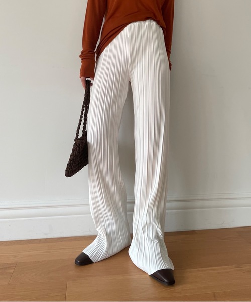 Didot.showroom（ディドット ショールーム）の「【DIDOT.】セルフカットプリーツパンツ（その他パンツ・レディース・ブラック/グレー/カーキ/アイボリー/ブルーグリーン・FREE）」の2枚目の写真