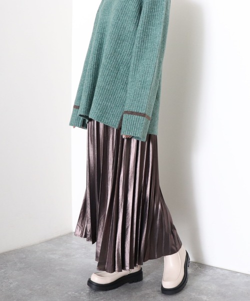 archives（アルシーヴ）の「グリッタープリーツスカート（スカート・レディース・ゴールド/ブラウン/ブラック・MEDIUM）」の3枚目の写真