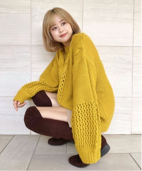 MIIA（ミーア）の「甘えんぼニット（ニット/セーター・レディース・ライトグレー/パープル/イエロー/オフホワイト・FREE）」の4枚目の写真