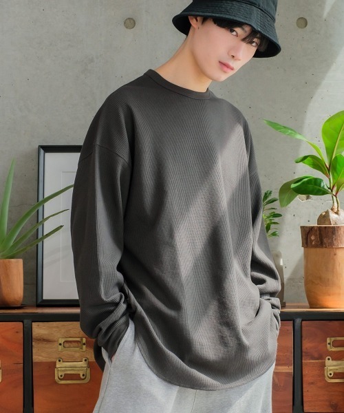 improves（インプローブス）の「ワッフル ラウンド ロンT（Tシャツ/カットソー・メンズ・ブラック/ダークブラウン/ネイビー/グレー/杢グレー/ナチュラル/グレイッシュベージュ・MEDIUM/LARGE）」の3枚目の写真