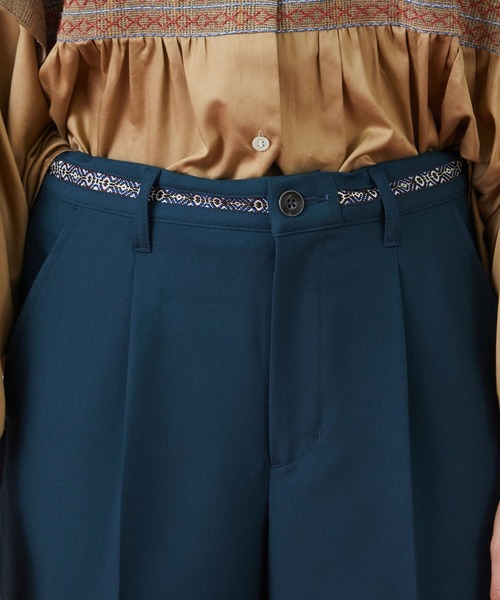 FRAPBOIS（フラボア）の「ツイルストレッチ パンツ（その他パンツ・レディース・ブラウン/エメラルド・1/2）」の10枚目の写真