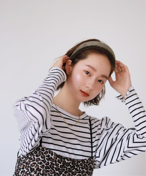 SLOBE citron.（スローブシトロン）の「SLOBE citron. ベルベットカチューシャ◆（カチューシャ・レディース・ブラック/カーキ/ブルー・FREE）」の4枚目の写真