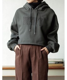 Re:EDIT | ロゴ刺繍裏起毛ショート丈パーカー(スウェット)