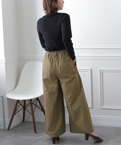 ElegChic(エレグシック)の「フロント タック ワイドパンツ(その他パンツ・レディース・ブラック/ベージュ/カーキ・4L/M/L/XL/XXL)」の11枚目の写真