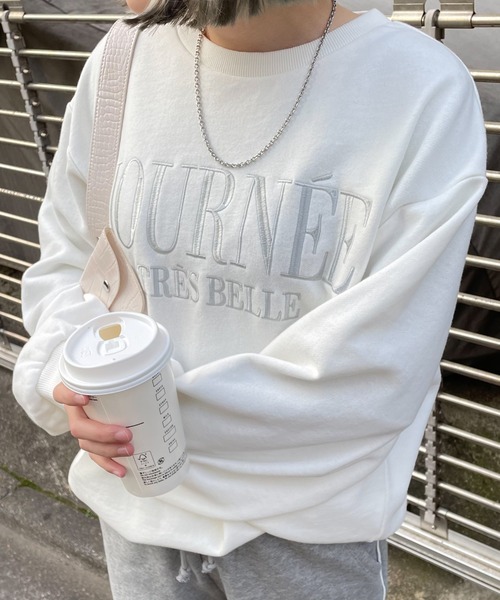 WEGO(ウィゴー)の「WEGO/オーバーサイズプルオーバー(スウェット・レディース・ダークグリーン/ピンク/アイボリー/オートミール/ライトピンク/その他1/その他2/ホワイト/サックスブルー/グリーン・FREE)」の11枚目の写真